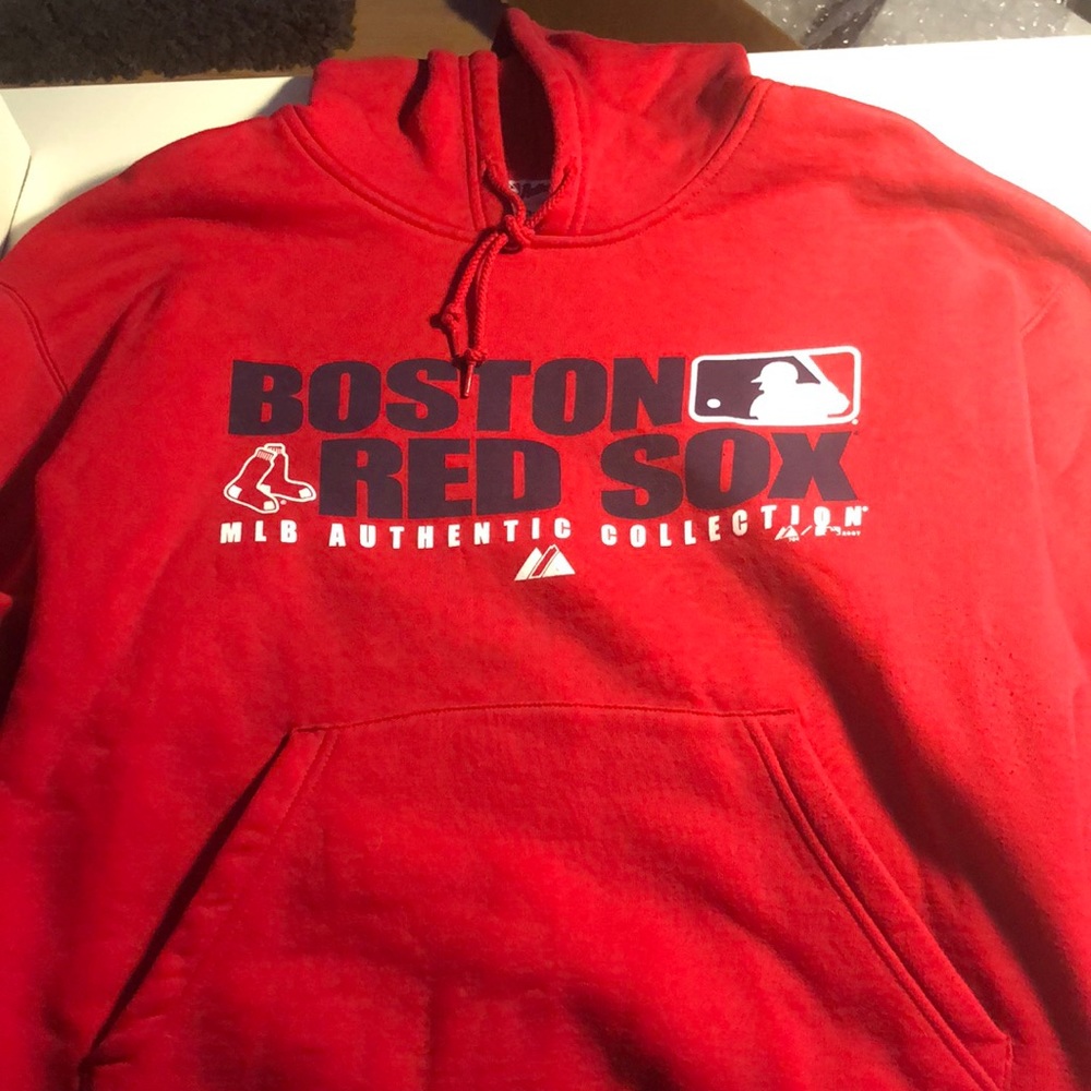 Men’s Large Majestic Boston Red Sox Hoodie